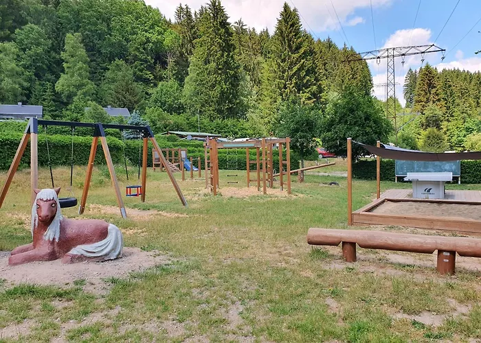 Naturcamp Meyersgrund - キャンプ場 *